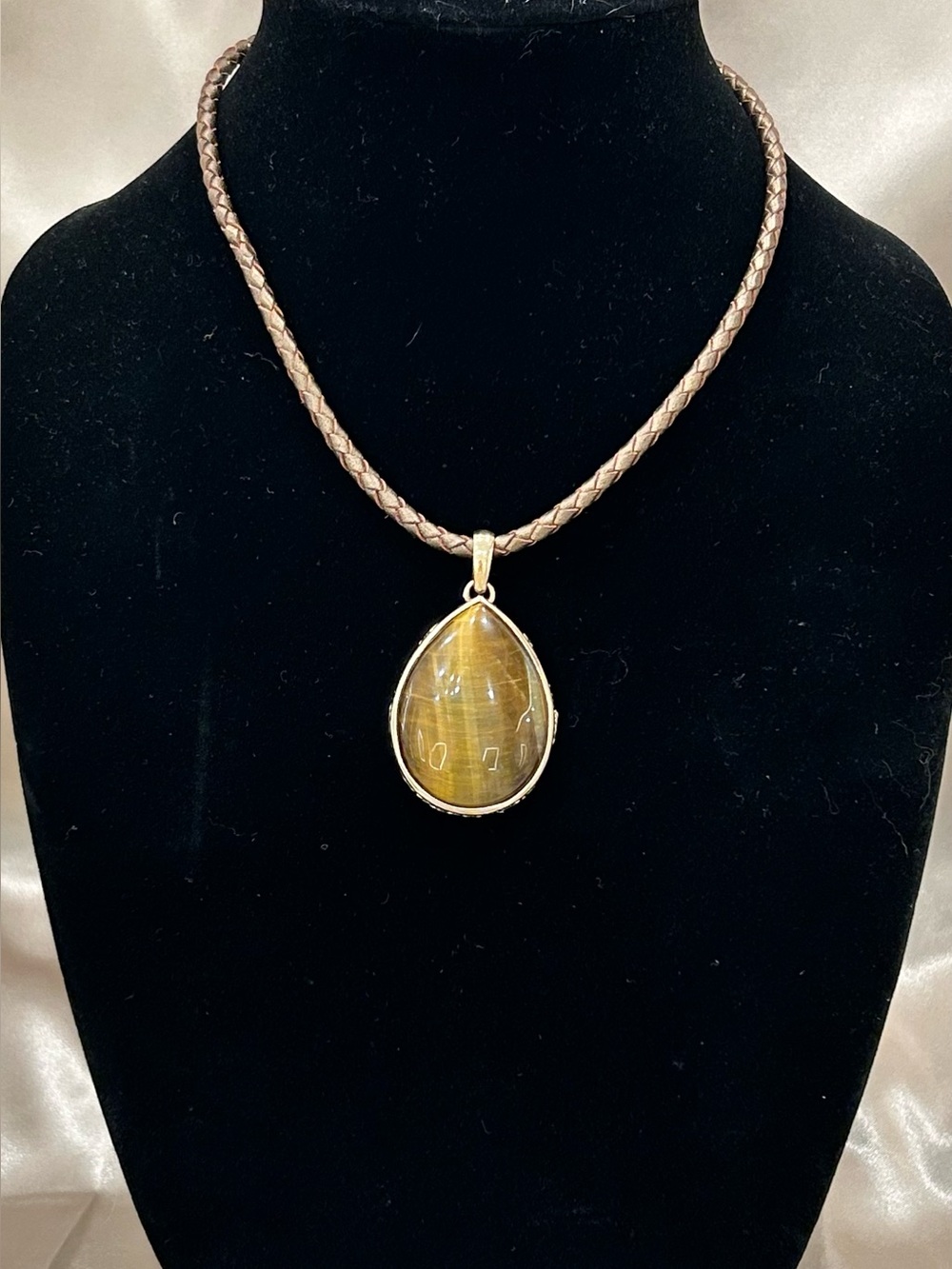 Teardrop Tiger's Eye Pendant in Bronze Tone